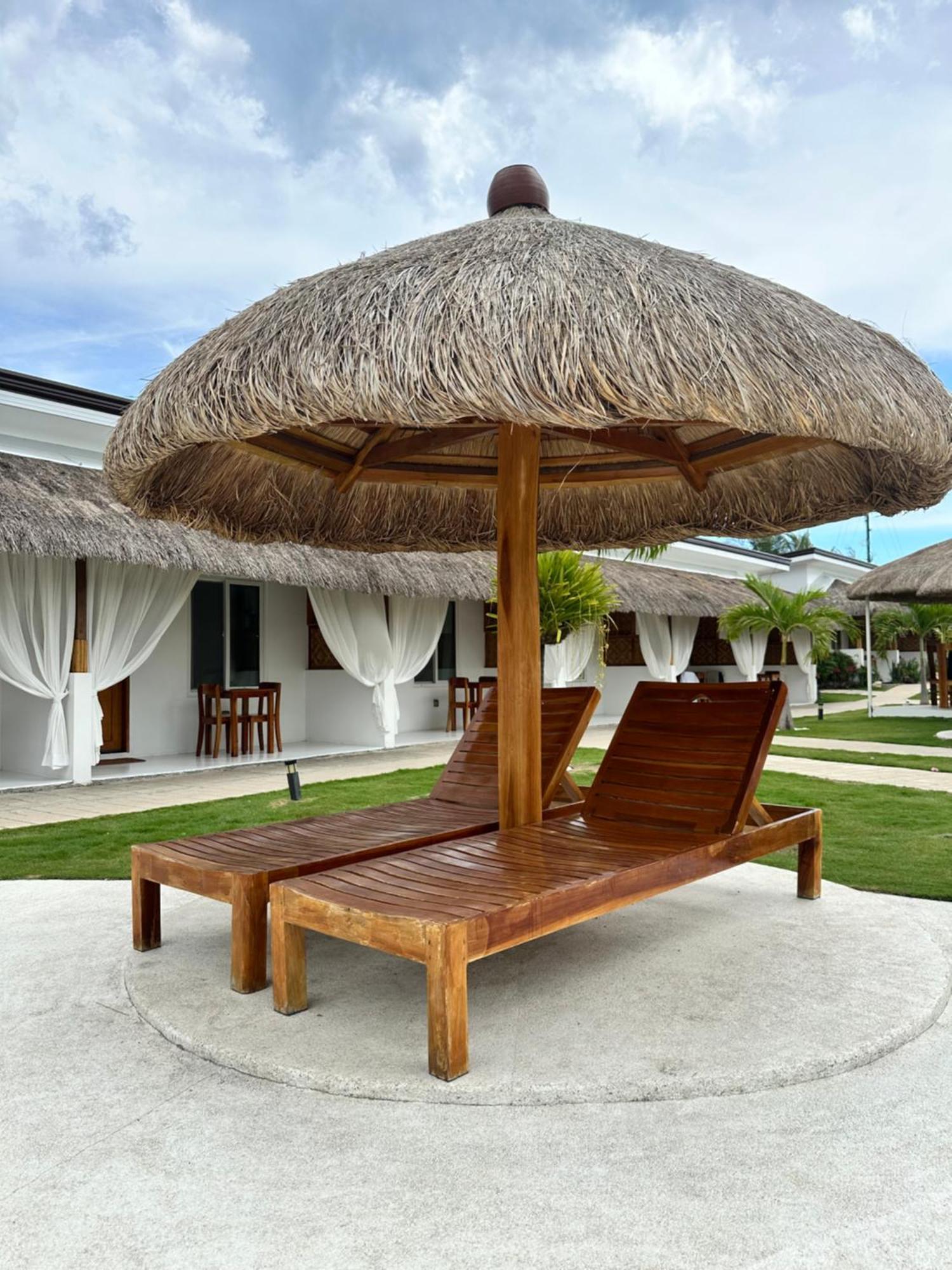 Treeshade Resort & Spa Moalboal Exterior photo