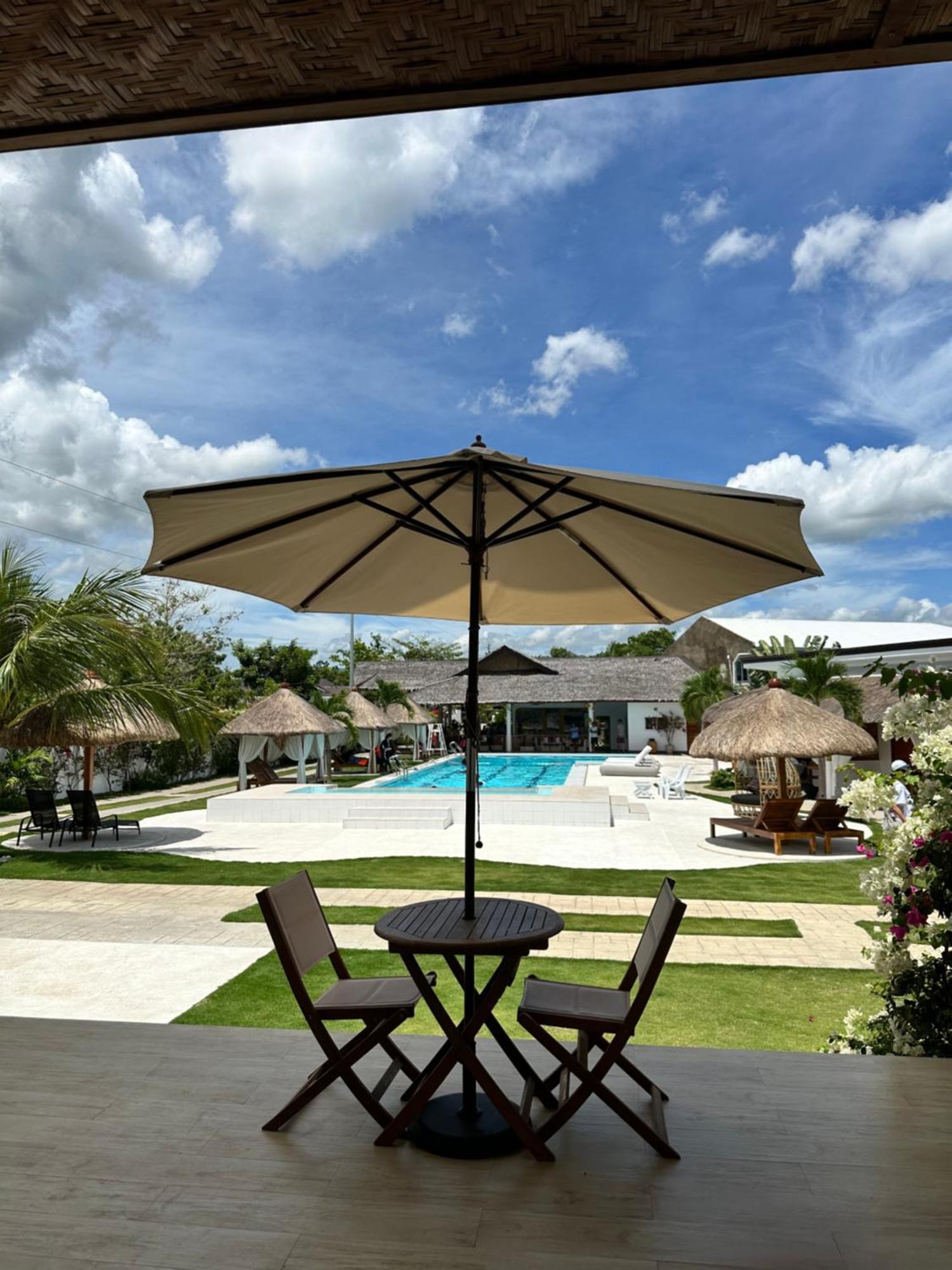 Treeshade Resort & Spa Moalboal Exterior photo