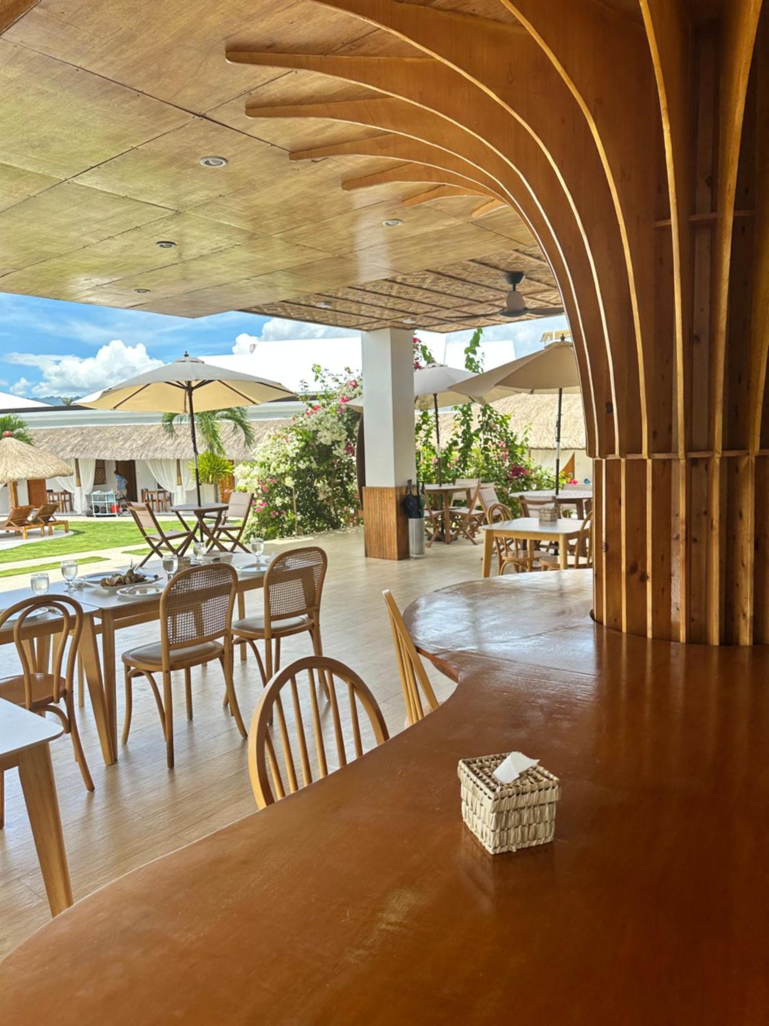 Treeshade Resort & Spa Moalboal Exterior photo